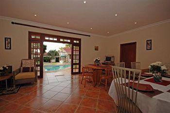354 On York Avenue Hotel Randburg Exterior foto